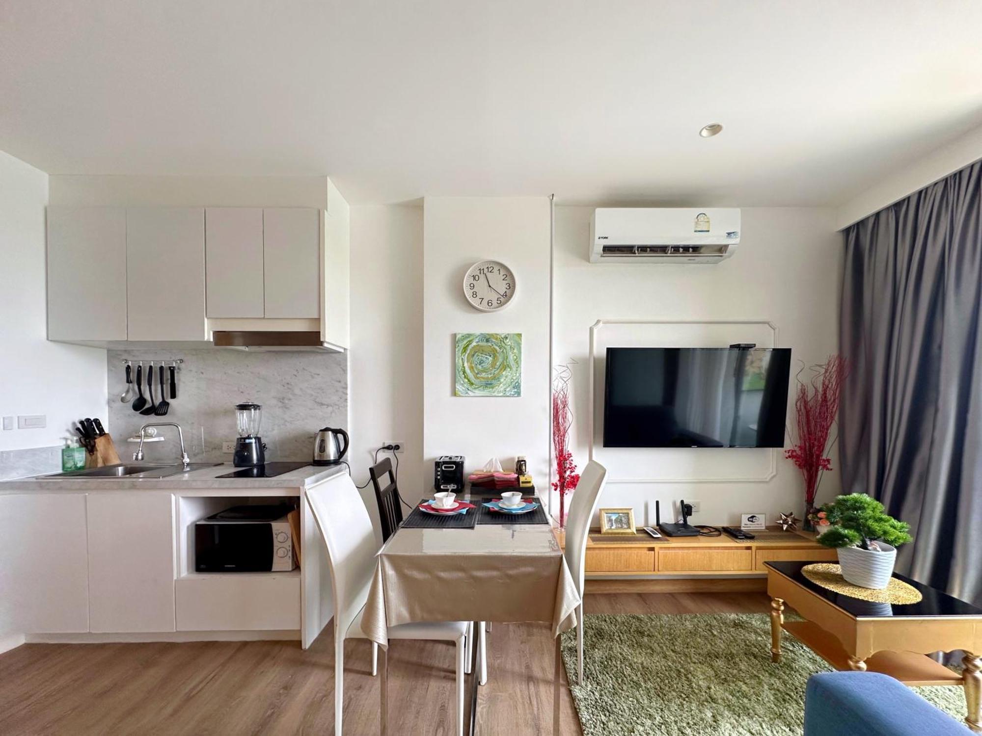 The Aristo-2-803 Apartment Phuket Bagian luar foto